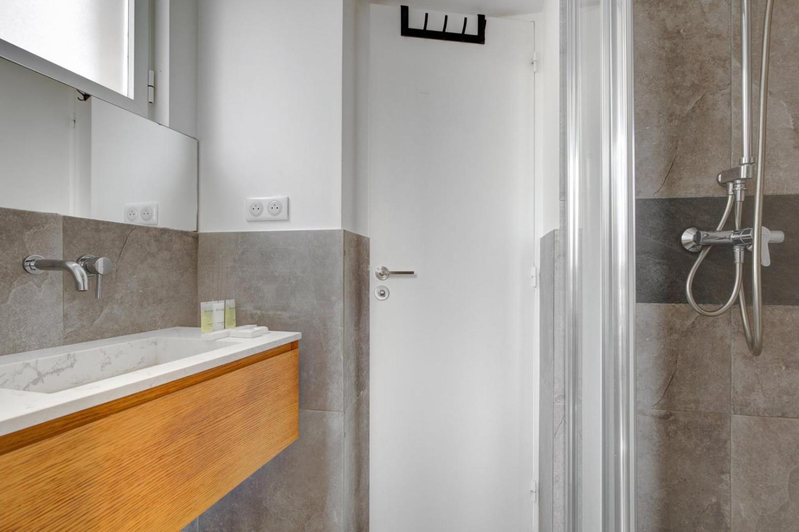 159 Suite Margot - Superbe Appartement A Paris Exteriör bild